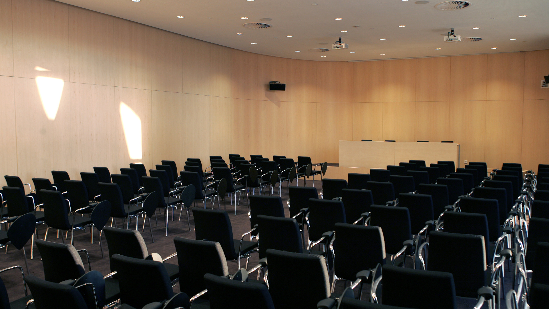 Vista interior sala convencions 